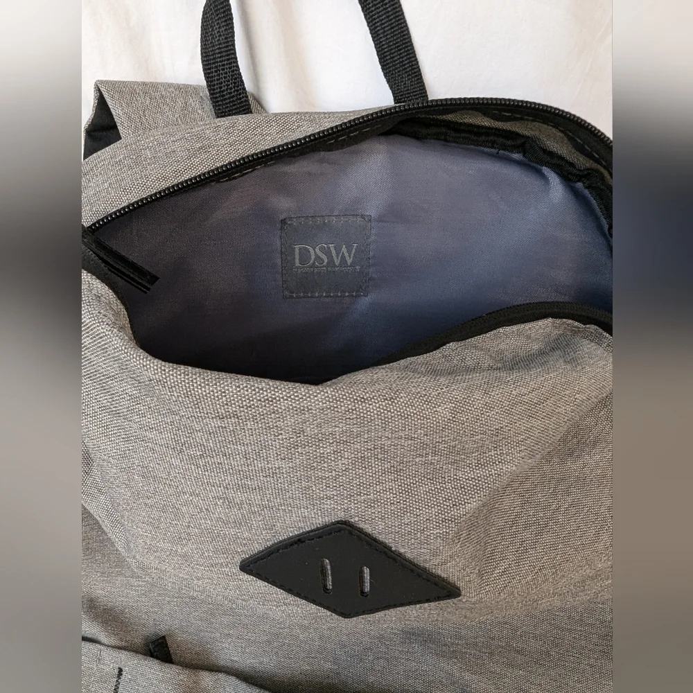 DSW Classic Style Backpack, Heather Taupe & Black, Lightweight Foldable & Padded